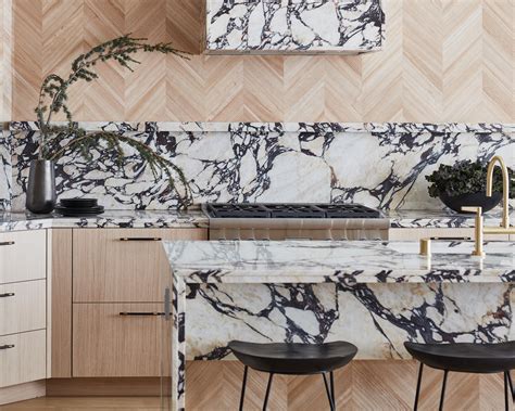 calacatta viola marble kitchen.